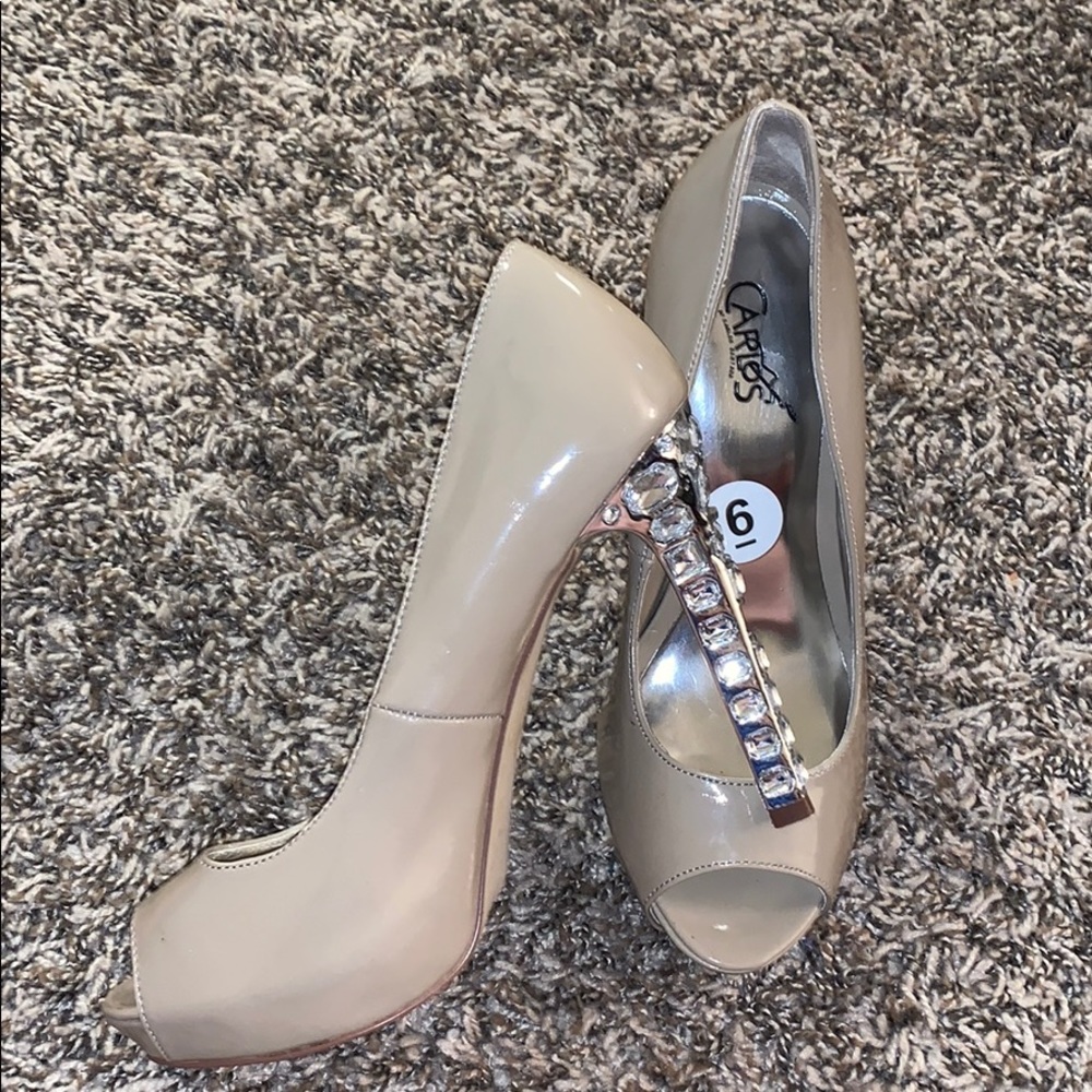 🌺 Carlos Santana Beautiful Heels